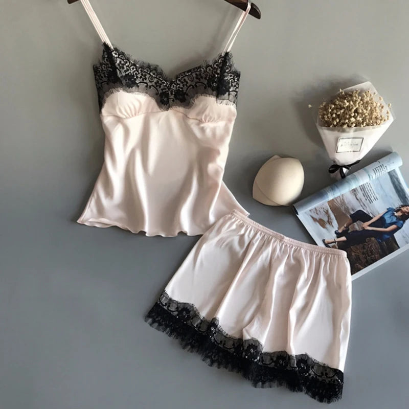 Elegant pajama set !
