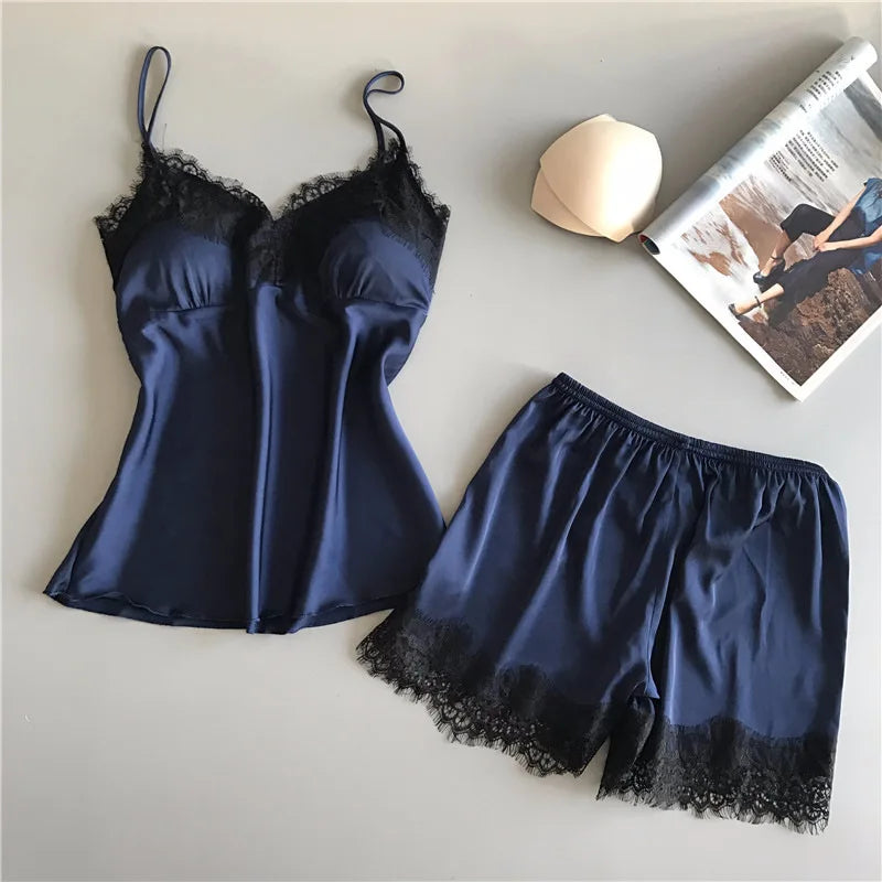 Elegant pajama set !