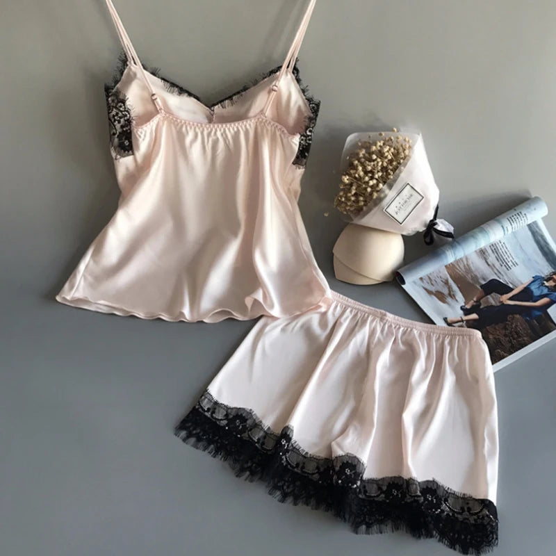 Elegant pajama set !