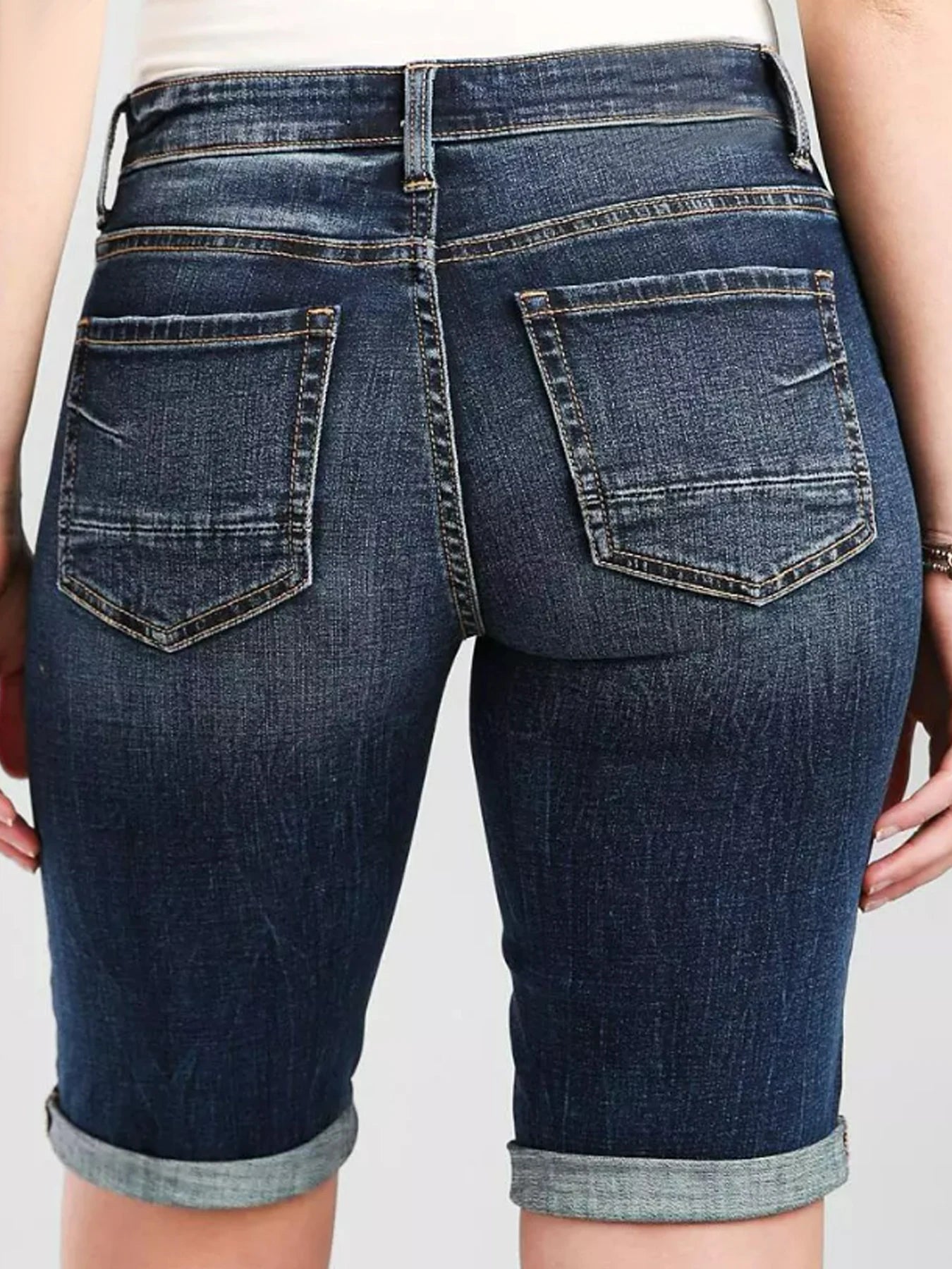 New Dark flanged Denim shorts !