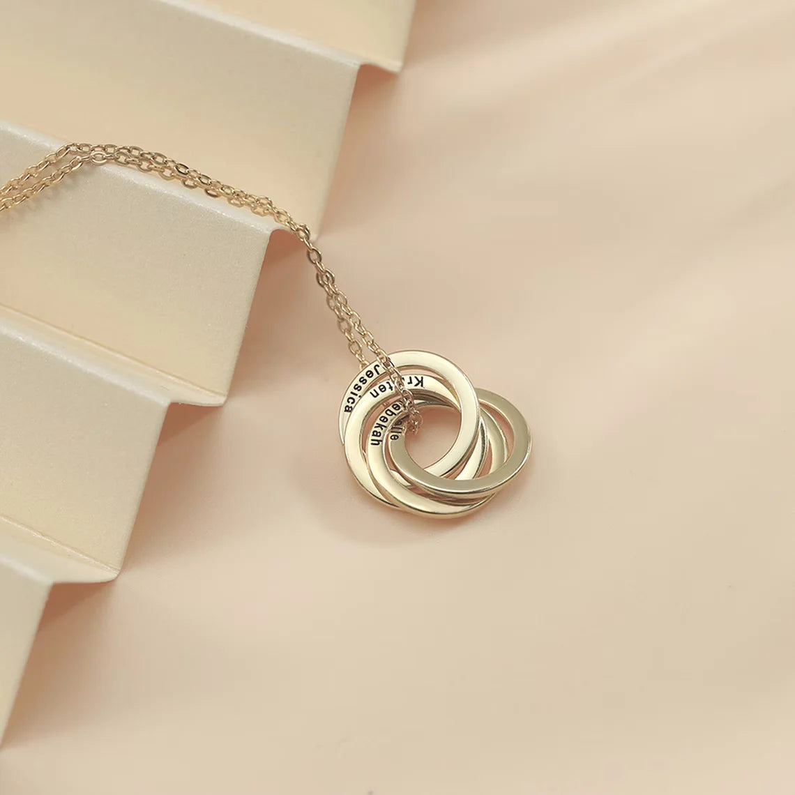 Personalized Custom Engraved Family Name Circle Necklace !