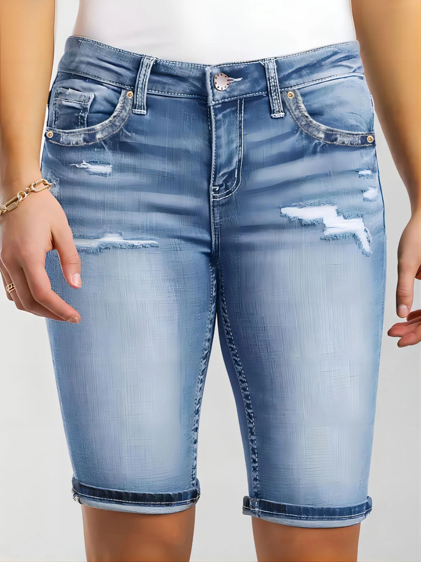 Women's  Bermuda Denim shorts !