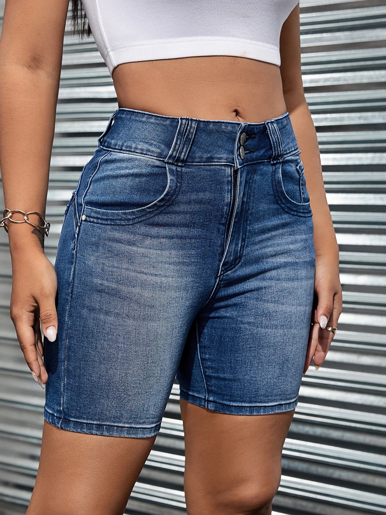 Women's jeans high waist slim fit all-match double button Denim shorts !