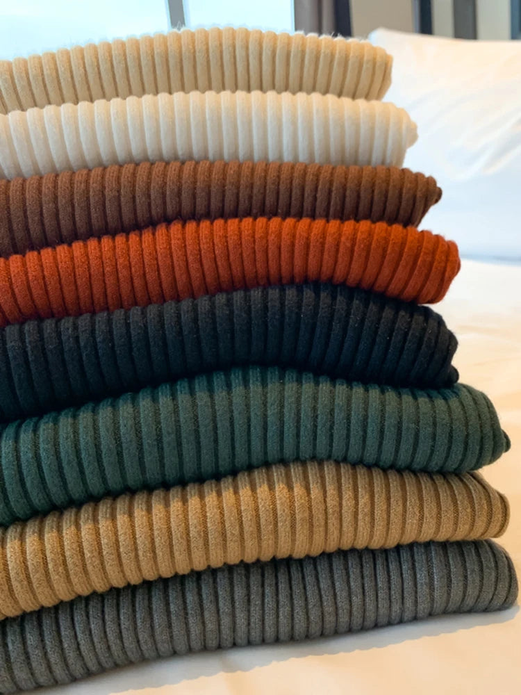 2025 Autumn and Winter Women's Solid Round Neck Sweater !