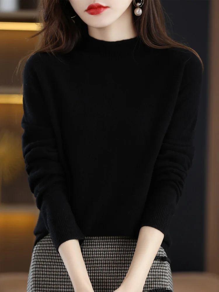 2025 Autumn and Winter Women's Solid Round Neck Sweater