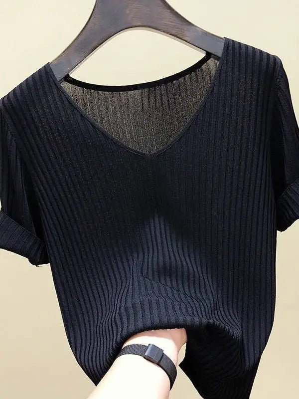 Women's knitted short-sleeved T-shirt !