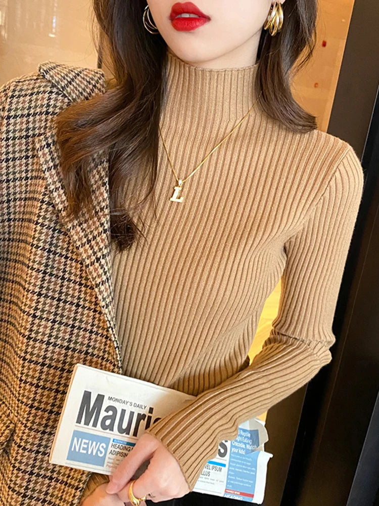 2025 Autumn and Winter Women's Solid Round Neck Sweater !